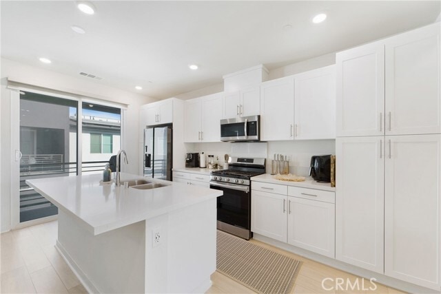 Building Photo - 3640 S Allston Paseo