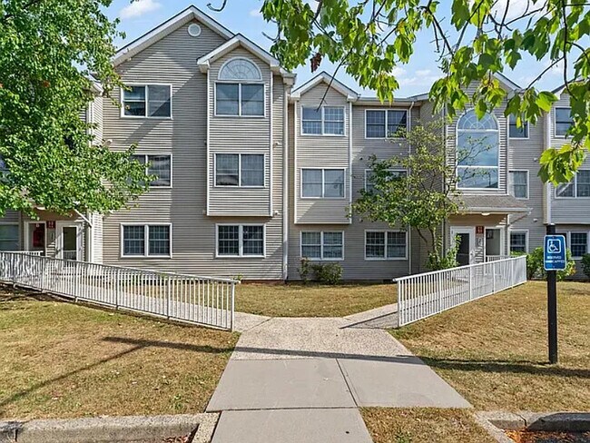 Foto del edificio - 431 Edpas Rd