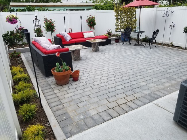 ANTES de metal glorieta al aire libre - 165 New York Ave