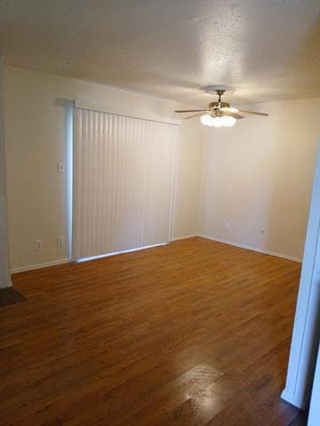 Building Photo - 7431 Holly Hill Dr