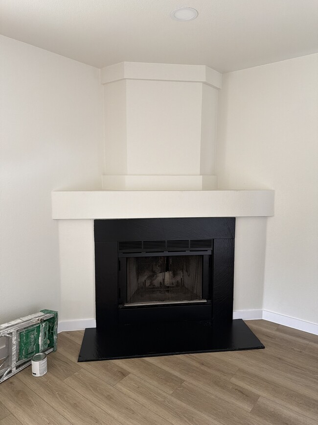 Building Photo - Criswell Crk