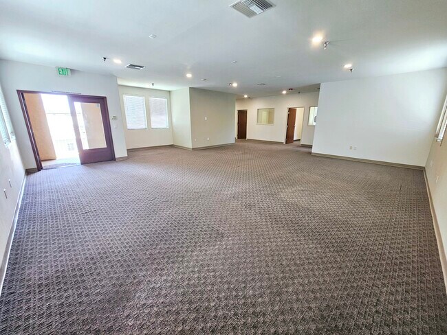 Foto del edificio - 605 E Alvarado St