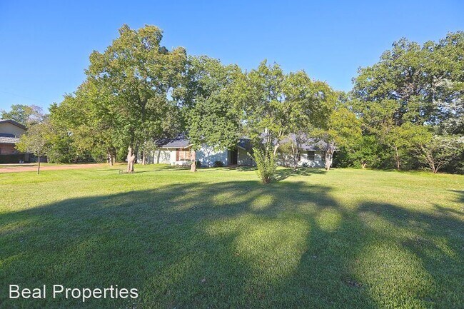 Building Photo - 3 br, 2 bath House - 714 S. Rosemary Dr