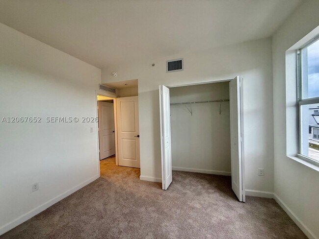 Foto del edificio - 15629 SW 280th St