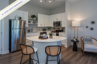 Building Photo - Acclaim at the Hill