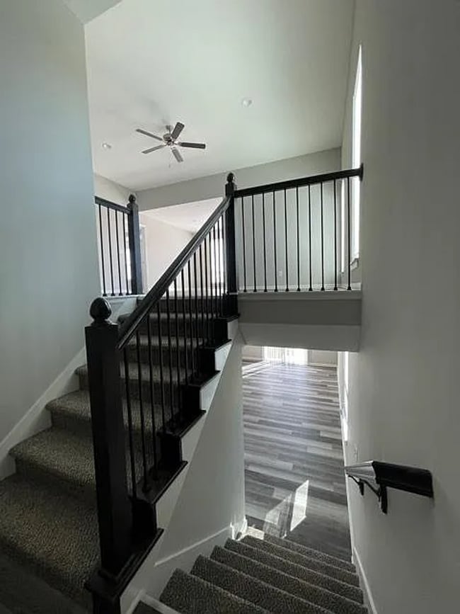 Building Photo - 4BR/3BA Home for Rent in Peculiar, MO 64078 | 2-Car Garage | Deck | Pet-Friendly | Cass County