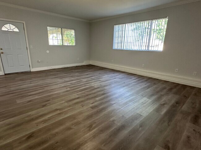Foto del edificio - 13766 Paddock St