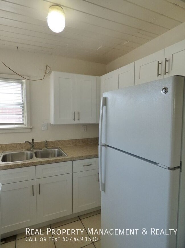 Building Photo - 2 BR / 1 BA Home in Trotwood Park
