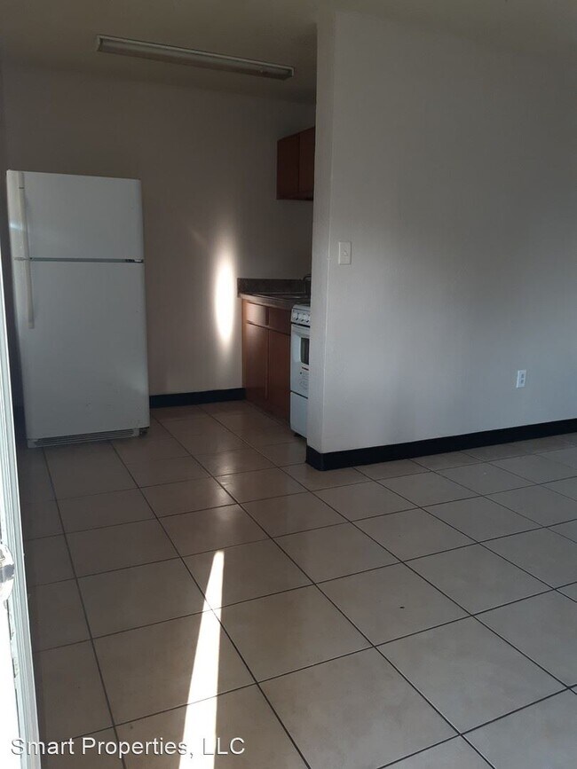 Foto del edificio - Studio, 1 bath House - 510 Silver St Apt 3