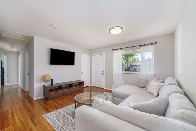 Foto del edificio - 980 Dakin St