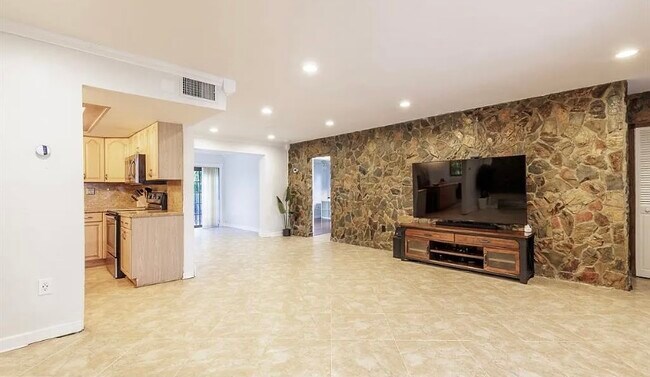 Foto del edificio - 9081 SW 55th Ct