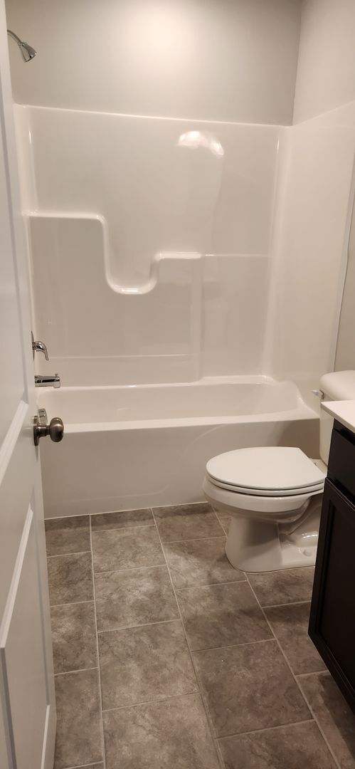 Foto del edificio - New 3 Story townhome