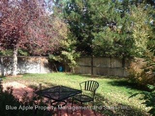 Building Photo - 9592 Castle Ridge Cir
