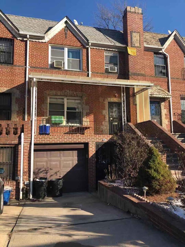 6057 Woodhaven Blvd, Queens, NY 11373 Townhouse for Rent in Queens