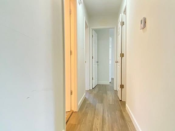 Foto del edificio - 613 Rahkewood Dr