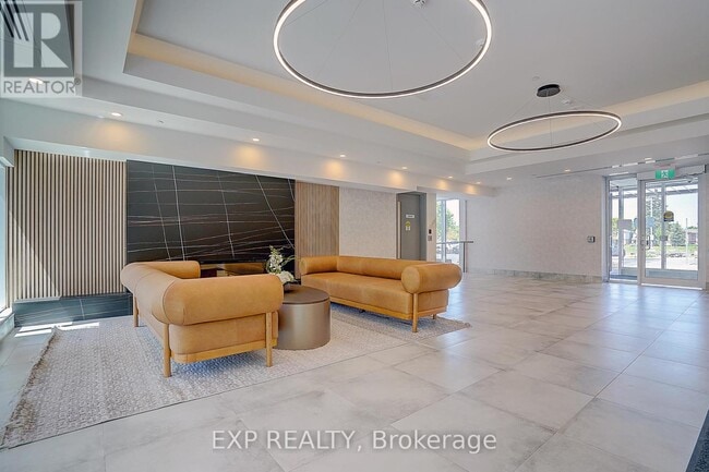 Building Photo - 715 Davis Dr