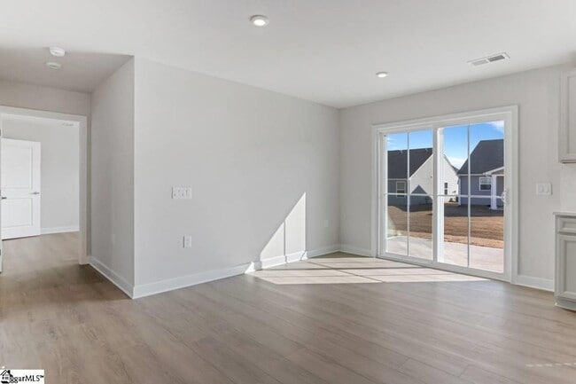 Building Photo - 1130 Bulrush Dr
