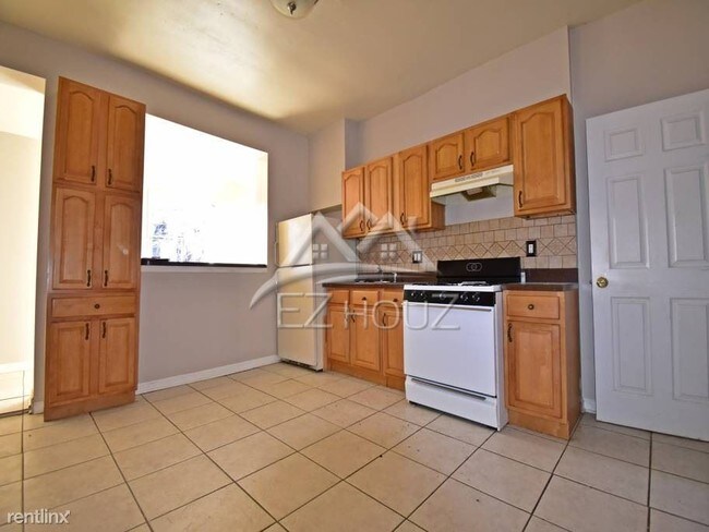 Foto del edificio - 2517 W Fairmount Ave