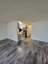Building Photo - 318 S 174th Pl