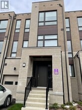 Building Photo - 22 La Tache Cres