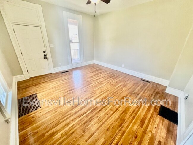 Foto del edificio - 924 SE 6th St