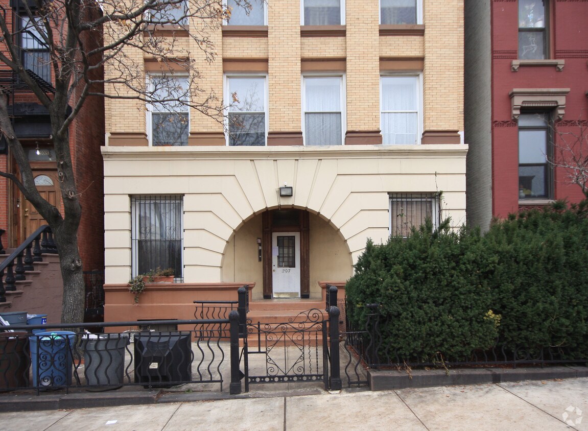 Foto del edificio - 207 18th St