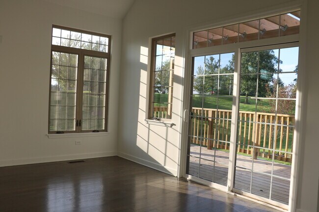 Building Photo - 12724 Wild Rye Ct