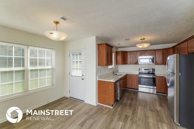 Foto del edificio - 9710 Collier Ln