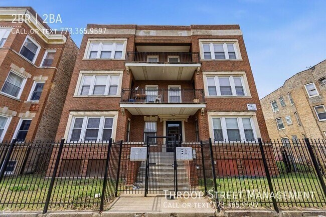 Foto del edificio - 6132 S Vernon Ave