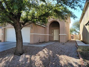 Building Photo - 5987 Stone Hollow Ave