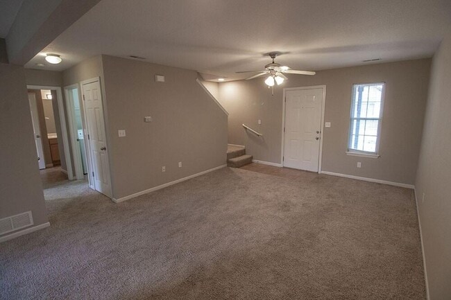 Foto del edificio - 4007 Snowy Owl Dr