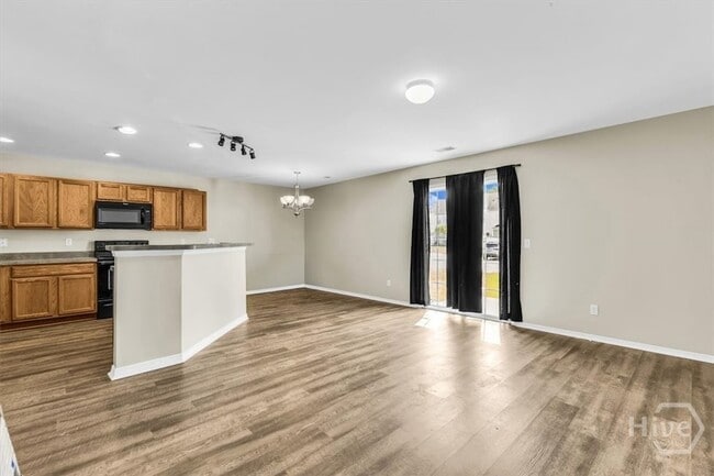 Building Photo - 129 Fairgreen St