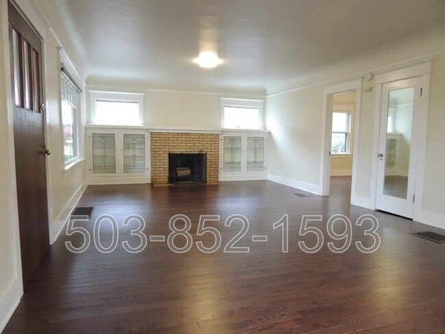 Photo - 122 SE 60th Ave Apartment