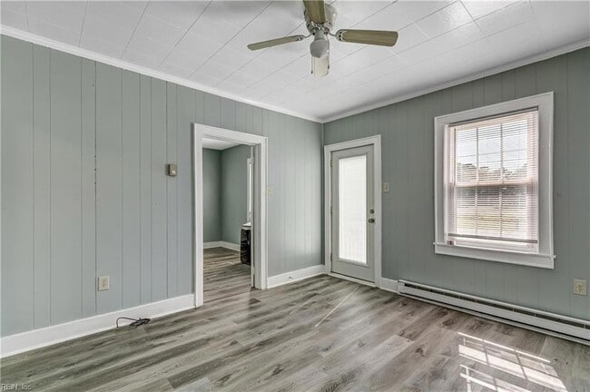 Building Photo - 6225 Driftwood Ln