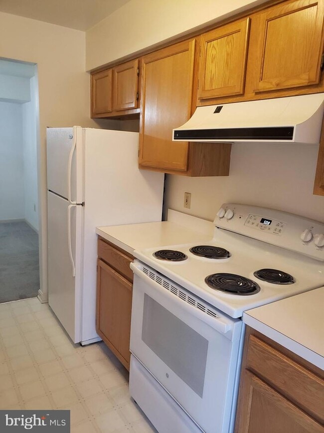 Building Photo - 3805 Sunnyfield Ct