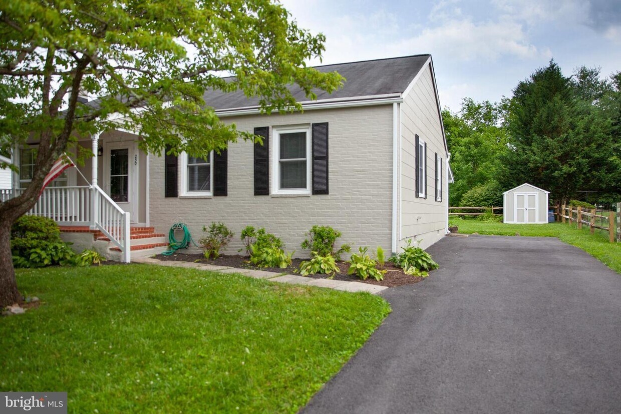 250 W F St, Purcellville, VA 20132 House Rental in Purcellville, VA