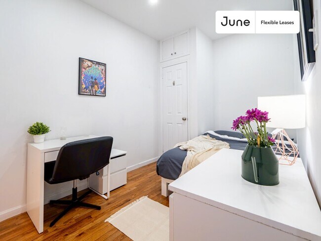 Foto del edificio - Modern ROOM at The Central Park West
