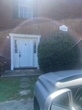 Building Photo - 3838 Belle Meade Ct