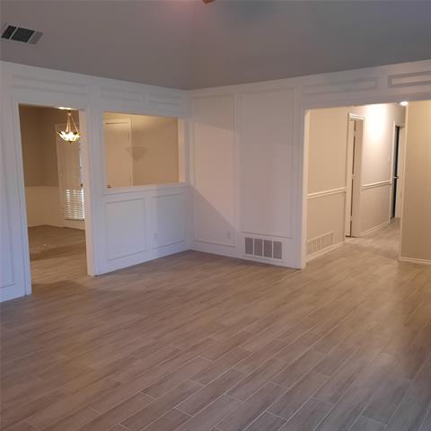 Building Photo - 905 Timber Valley Cir