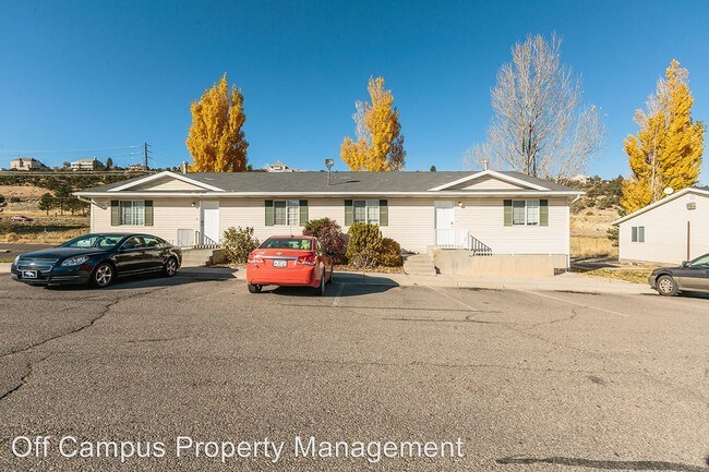 Building Photo - 4 br, 2 bath Room For Rent - 425 S. 1223 W.