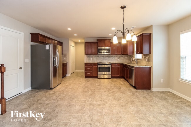 Building Photo - 2936 Grassy Knoll Cir