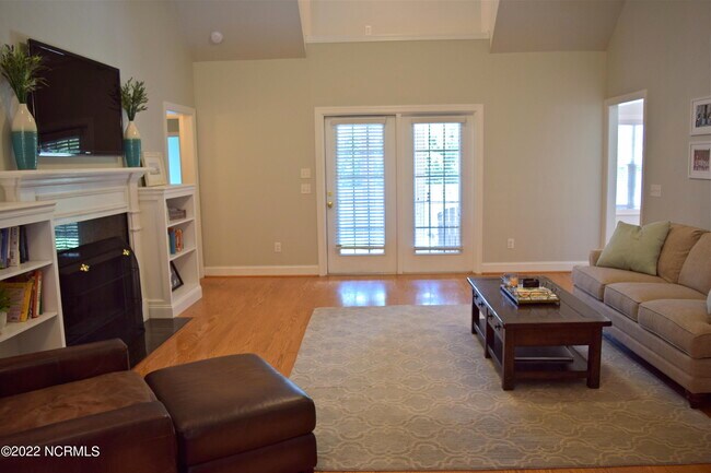 Foto del edificio - 7004 Hallstead Ct