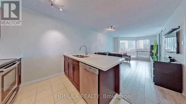 Photo du bâtiment - 10 Yonge St