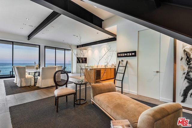 Building Photo - 26944 Malibu Cove Colony Dr