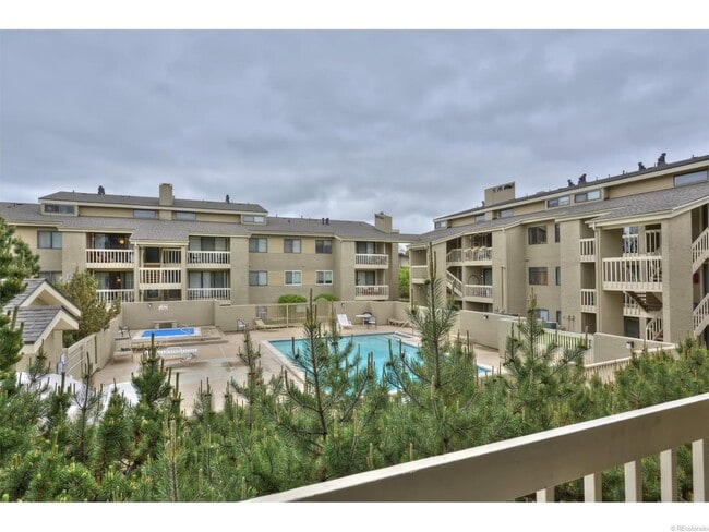 Building Photo - 20 S Boulder Cir