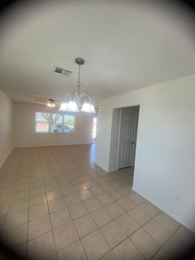 Building Photo - China Spring ISD Duplex