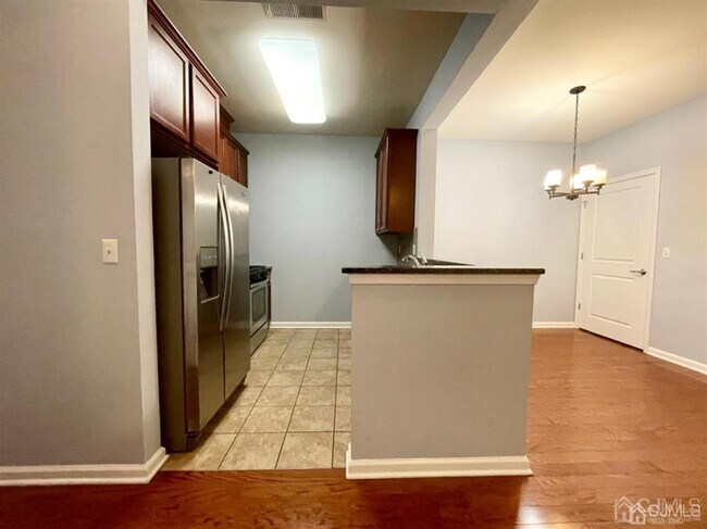 Building Photo - 416 Micali Way