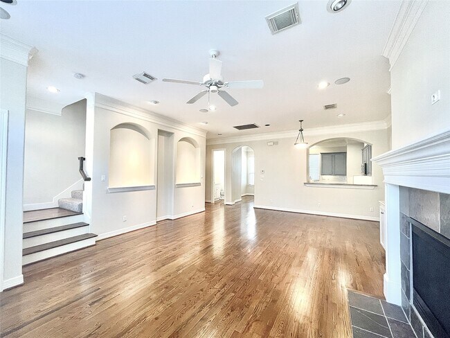 Foto del edificio - 3919 Floyd St