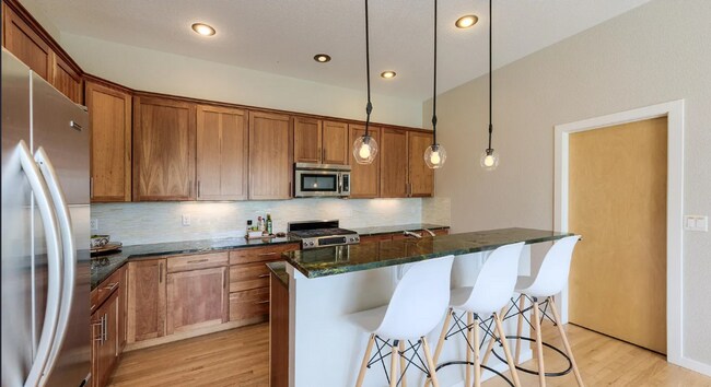 Foto del edificio - AMAZING LOCATION 5 Bed 4 Bath Home in Loui...
