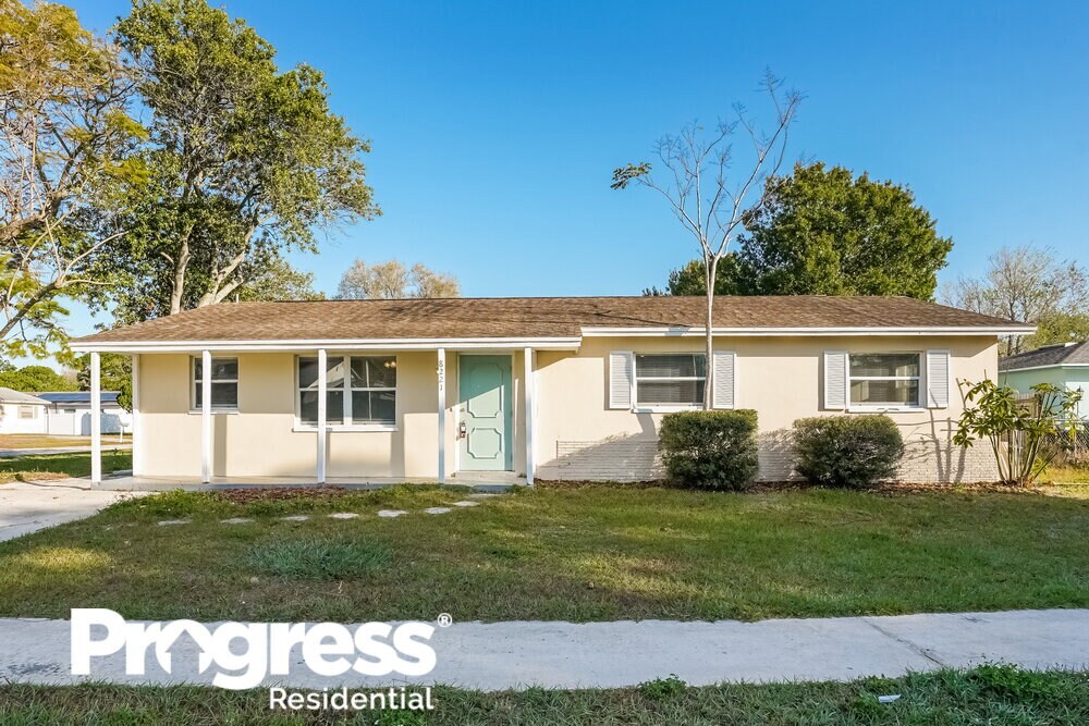 8221 Jacaranda Ave, Seminole, FL 33777 House Rental in Seminole, FL